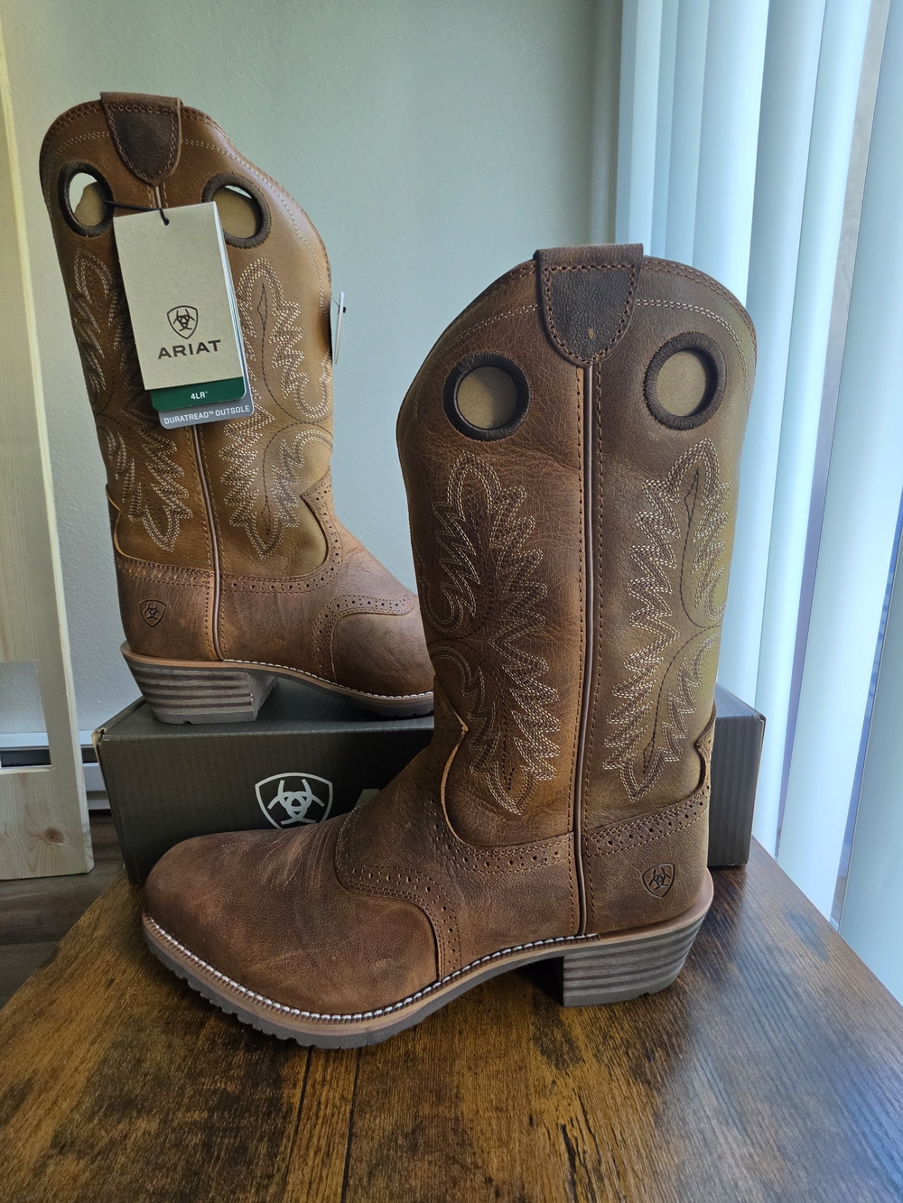​Ariat Men’s Hybrid Roughstock Square Toe Western Boots Sorrel Crunch Size 13D